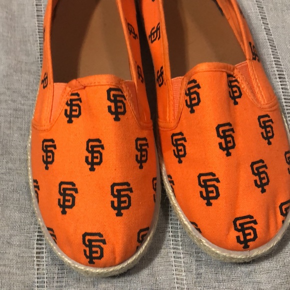 SF Giants women’s canvas shoes by Team Beans size medium (9) - Picture 6 of 6